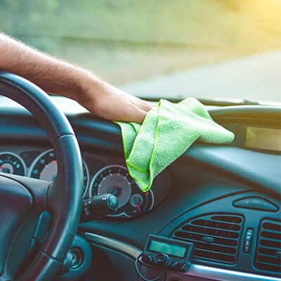 pulizia abitacolo igienizzanti