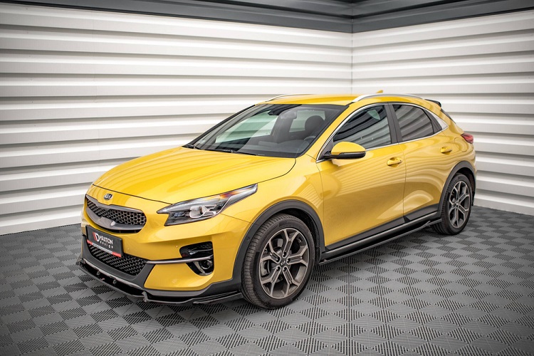 BODY KIT MAXTON DESIGN NERO LUCIDO PER KIA XCEED MK1