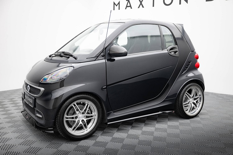 BODY KIT MAXTON DESIGN NERO LUCIDO PER SMART BRABUS FORTWO C451 FACELIFT