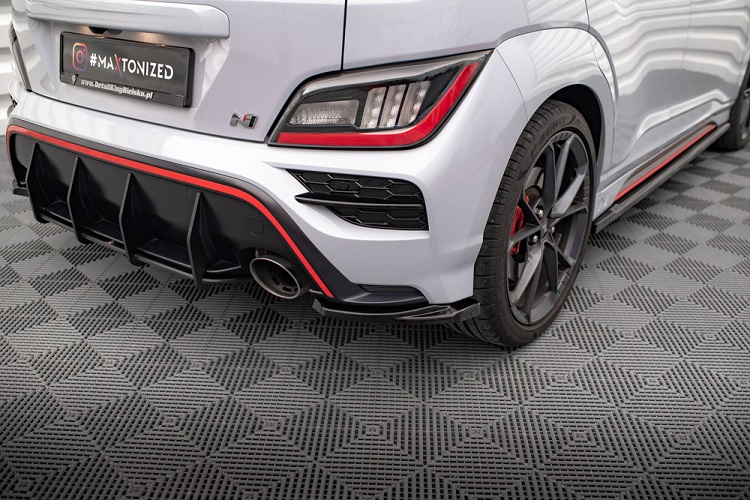 APPENDICI DIFFUSORE POSTERIORE SPORTIVO V.1 PER HYUNDAI KONA N MK1 PRE-RESTYLING NERE LUCIDE MAXTON DESIGN
