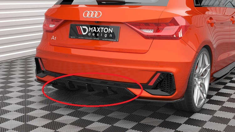 INSERTO DIFFUSORE CENTRALE PER AUDI A1 GB MK2 CON S-LINE NERO LUCIDO MAXTON DESIGN