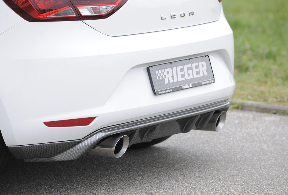 DIFFUSORE SPORTIVO RIEGER TUNING CARBON LOOK PER SEAT LEON (5F) 3/5 PORTE PRE-RESTYLING PER DOPPIO SCARICO SX E DX