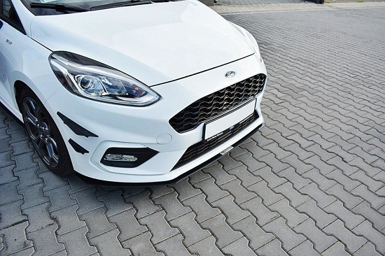 LAMA SOTTOPARAURTI ANTERIORE RACING V.2 MAXTON DESIGN PER FORD FIESTA MK8 ST/ST-LINE NERO LUCIDO