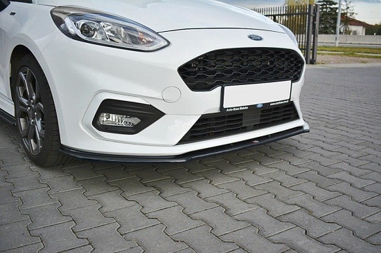 LAMA SOTTOPARAURTI ANTERIORE V.2 MAXTON DESIGN PER FORD FIESTA MK8 ST/ST-LINE CARBON LOOK