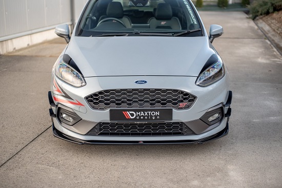 LAMA SOTTOPARAURTI ANTERIORE V.4 MAXTON DESIGN PER FORD FIESTA MK8 ST/ST-LINE NERO LUCIDO 