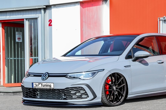 LAMA SOTTOPARAURTI ANTERIORE V2 VW GOLF MK8 GTI / GTD NERO OPACO INGO NOAK TUNING