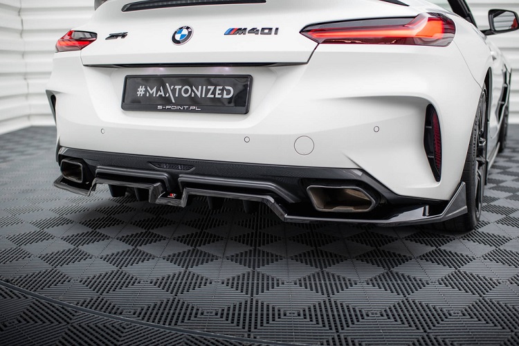 SOTTODIFFUSORE POSTERIORE PER BMW Z4 G29 M40i FACELIFT NERO LUCIDO MAXTON DESIGN