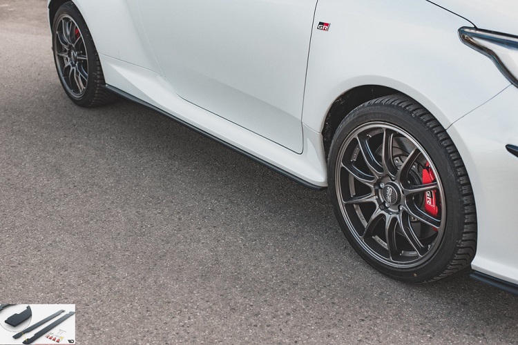 COPPIA SOTTOMINIGONNE STREET PRO MAXTON DESIGN PER TOYOTA YARIS GR MK4 PRE-RESTYLING (NERE)