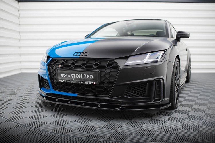 LAMA SOTTOPARAURTI ANTERIORE V.2 MAXTON DESIGN PER AUDI TT 8S S-LINE RESTYLING NERO LUCIDO