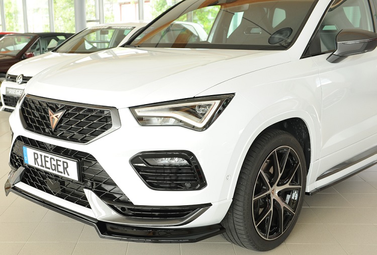LAMA SPLITTER SOTTOPARAURTI ANTERIORE PER CUPRA ATECA RESTYLING NERO LUCIDO RIEGER TUNING