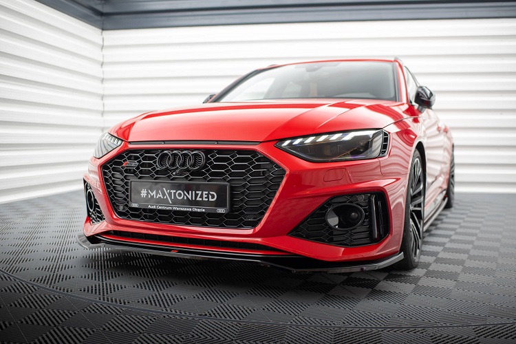 LAMA SOTTOPARAURTI ANTERIORE V.1 NERA LUCIDA MAXTON DESIGN PER AUDI RS4 B9 FACELIFT