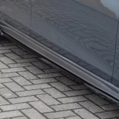 COPPIA SOTTOMINIGONNE CON ALETTE VW GOLF MK8 GTI / GTD NERO LUCIDO INGO NOAK TUNING