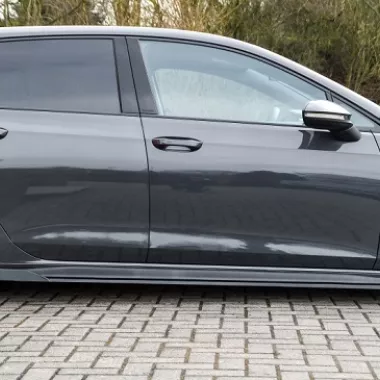 COPPIA SOTTOMINIGONNE CON ALETTE VW GOLF MK8 GTI / GTD NERO OPACO INGO NOAK TUNING