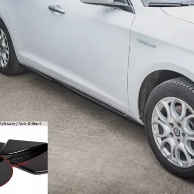COPPIA SOTTOMINIGONNE MAXTON DESIGN NERE LUCIDE PER ALFA ROMEO GIULIETTA FACELIFT