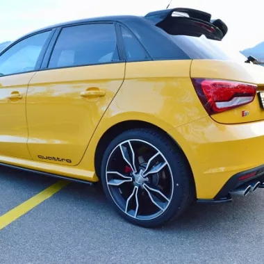 COPPIA SOTTOMINIGONNE MAXTON DESIGN CARBON LOOK PER AUDI S1 8X
