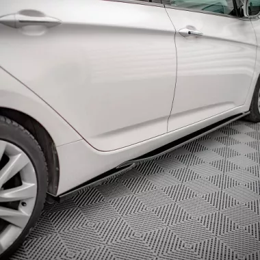 COPPIA SOTTOMINIGONNE MAXTON DESIGN NERE LUCIDE PER HYUNDAI I40 MK1