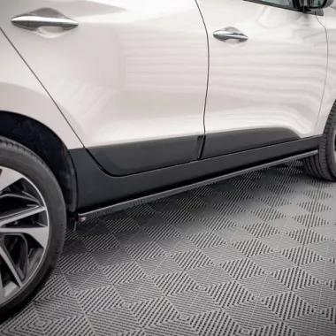 COPPIA SOTTOMINIGONNE MAXTON DESIGN NERE LUCIDE PER HYUNDAI IX35 MK1