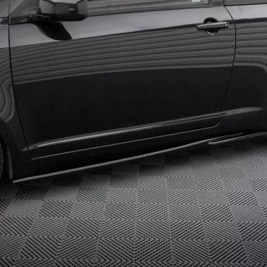 COPPIA SOTTOMINIGONNE MAXTON DESIGN NERE LUCIDE PER SUZUKI SWIFT SPORT MK4