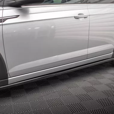 COPPIA SOTTOMINIGONNE MAXTON DESIGN NERE LUCIDE PER VW TAIGO MK1 R-LINE