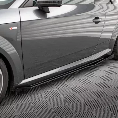 COPPIA SOTTOMINIGONNE + FLAPS STREET PRO MAXTON DESIGN PER AUDI TTS 8S PRE-RESTYLING (BORDO ROSSO)