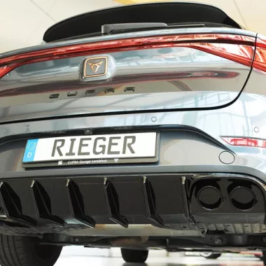 DIFFUSORE SPORTIVO RIEGER TUNING NERO LUCIDO PER CUPRA LEON KL MK4 FACELIFT (SI GANCIO E NO USCITE A VISTA)