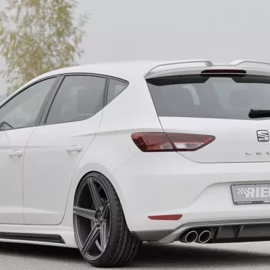 DIFFUSORE SPORTIVO RIEGER TUNING NERO OPACO PER SEAT LEON (5F) 3/5 PORTE PRE-RESTYLING PER SCARICO A QUADRUPLA USCITA