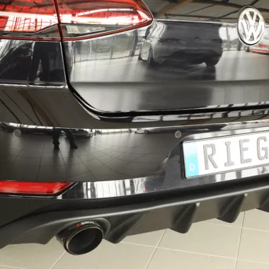 DIFFUSORE SPORTIVO RIEGER TUNING NERO OPACO PER VW GOLF 7.5 GTI PER USCITE DI SERIE