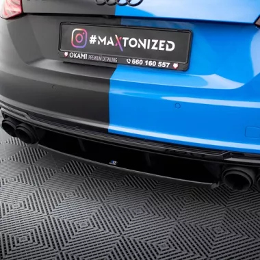 INSERTO DIFFUSORE CENTRALE PER AUDI TTS 8S RESTYLING NERO LUCIDO MAXTON DESIGN