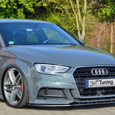 LAMA SOTTOPARAURTI ANTERIORE AUDI A3 8V RESTYLING CON S-LINE NERO LUCIDO INGO NOAK TUNING