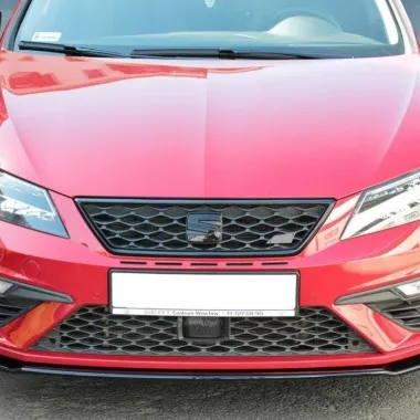 LAMA SOTTOPARAURTI ANTERIORE V2 MAXTON DESIGN PER SEAT LEON 5F FR RESTYLING CARBON LOOK