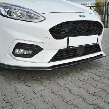 LAMA SOTTOPARAURTI ANTERIORE V.2 MAXTON DESIGN PER FORD FIESTA MK8 ST/ST-LINE CARBON LOOK