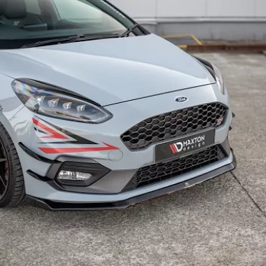 LAMA SOTTOPARAURTI ANTERIORE V.5 MAXTON DESIGN PER FORD FIESTA MK8 ST/ST-LINE NERO LUCIDO