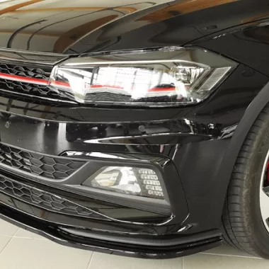 LAMA SOTTOPARAURTI ANTERIORE NERO LUCIDO PER VW POLO AW GTI / R-LINE PRE-RESTYLING RIEGER TUNING