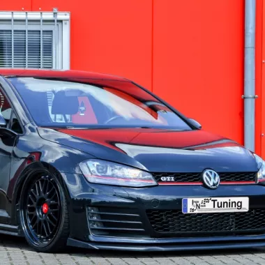 LAMA SOTTOPARAURTI ANTERIORE V2 BIG VERSION CON ALETTE PER VW GOLF 7 GTI / GTD NERO LUCIDO INGO NOAK TUNING