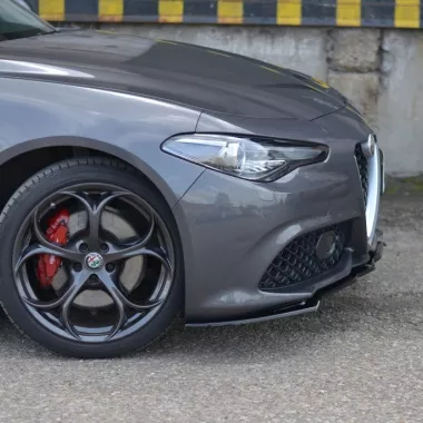 LAMA SOTTOPARAURTI ANTERIORE V1 MAXTON DESIGN PER ALFA ROMEO GIULIA VELOCE CARBON LOOK