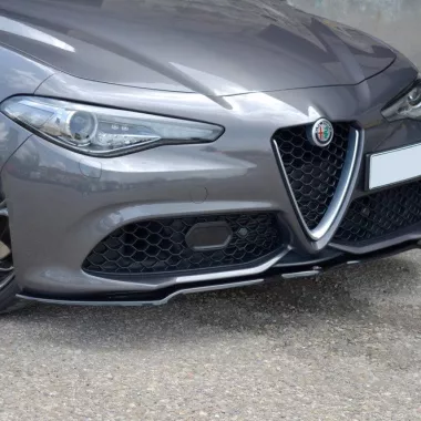 LAMA SOTTOPARAURTI ANTERIORE V1 MAXTON DESIGN PER ALFA ROMEO GIULIA VELOCE NERO LUCIDO