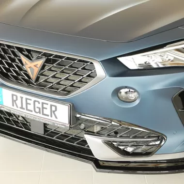 LAMA SOTTOPARAURTI ANTERIORE PER CUPRA FORMENTOR NERO LUCIDO RIEGER TUNING