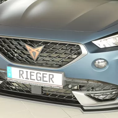 LAMA SOTTOPARAURTI ANTERIORE PER CUPRA FORMENTOR NERO OPACO RIEGER TUNING
