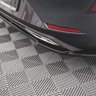 SOTTODIFFUSORE POSTERIORE PER SEAT LEON FR MK4 NERO LUCIDO MAXTON DESIGN