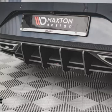 SOTTODIFFUSORE STREET PRO MAXTON DESIGN PER SEAT LEON FR MK4 (NERO)