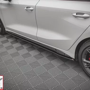 COPPIA SOTTOMINIGONNE STREET PRO MAXTON DESIGN PER AUDI S3 8Y FACELIFT SPORTBACK / SEDAN (BORDO ROSSO)