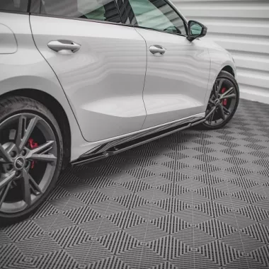 COPPIA SOTTOMINIGONNE V.1 MAXTON DESIGN NERE LUCIDE PER AUDI S3 8Y FACELIFT SPORTBACK