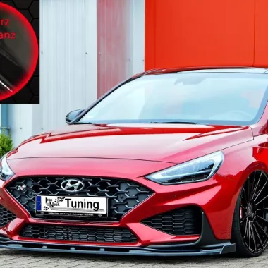 LAMA SOTTOPARAURTI ANTERIORE CON ALETTE PER HYUNDAI I30N / N-LINE MK3 HATCHBACK / FASTBACK FACELIFT NERO LUCIDO INGO NOAK TUNING