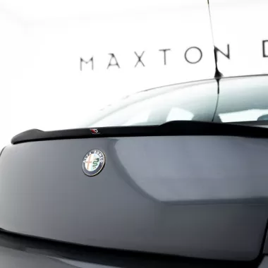 SPOILER CAP MAXTON DESIGN PER ALFA ROMEO GT NERO LUCIDO