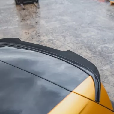 SPOILER CAP NERO LUCIDO PER VW GOLF MK8 STANDARD / GTI / R-LINE